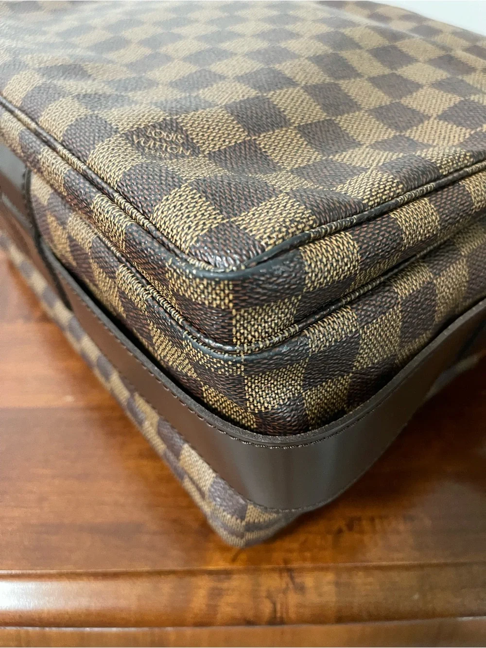 46-26 Preloved Louis Vuitton Naviglio Crossbody Messenger Damiee Ebene